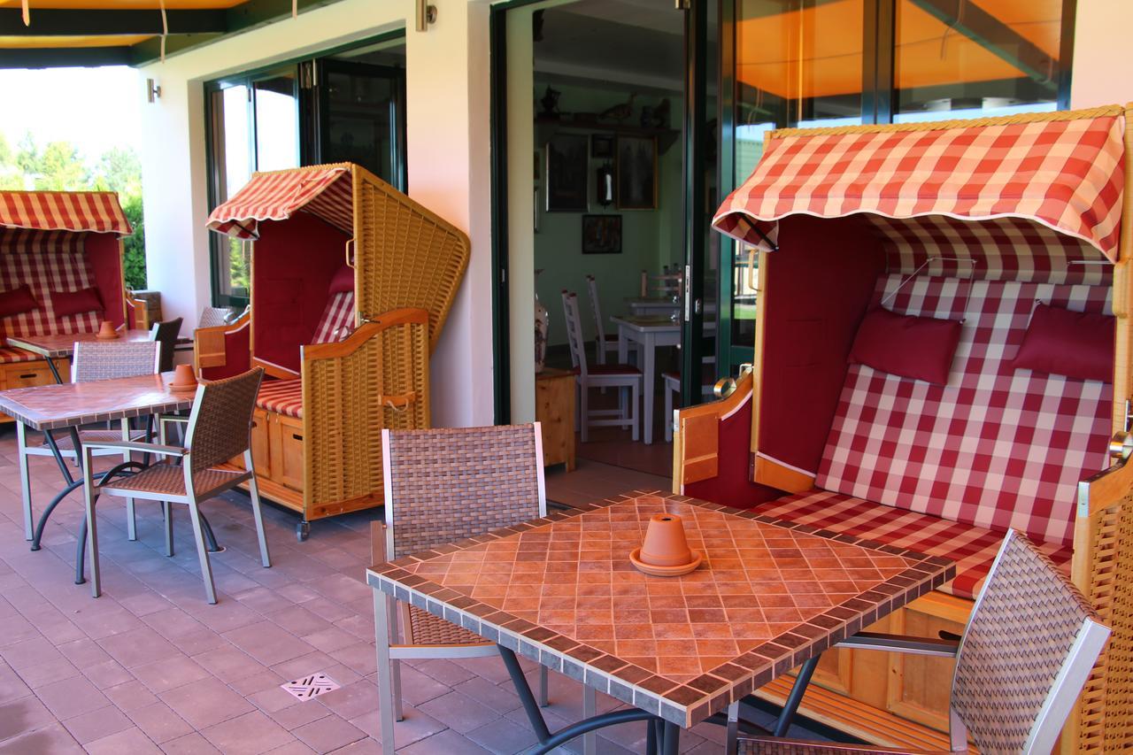 Avila Park & Spa Dziwnowek Ngoại thất bức ảnh